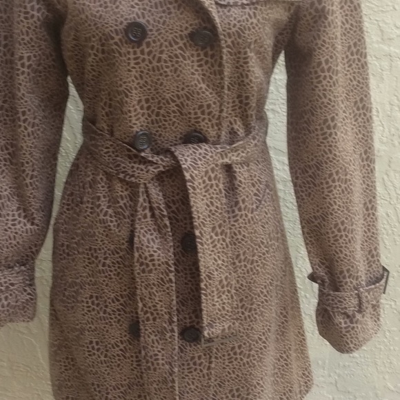 Liz Claiborne trench 🧥 coat size 10. - Picture 3 of 5